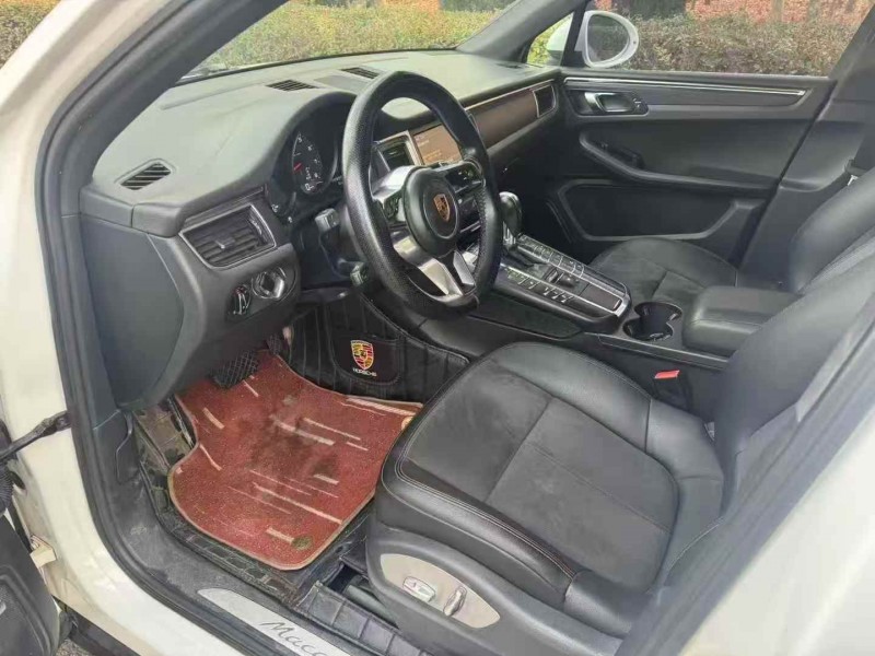 潍坊15年保时捷Macan4