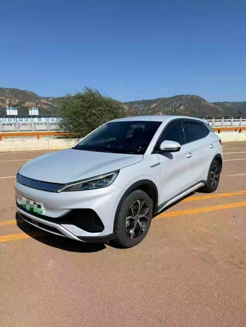 嘉峪关22年比亚迪元3