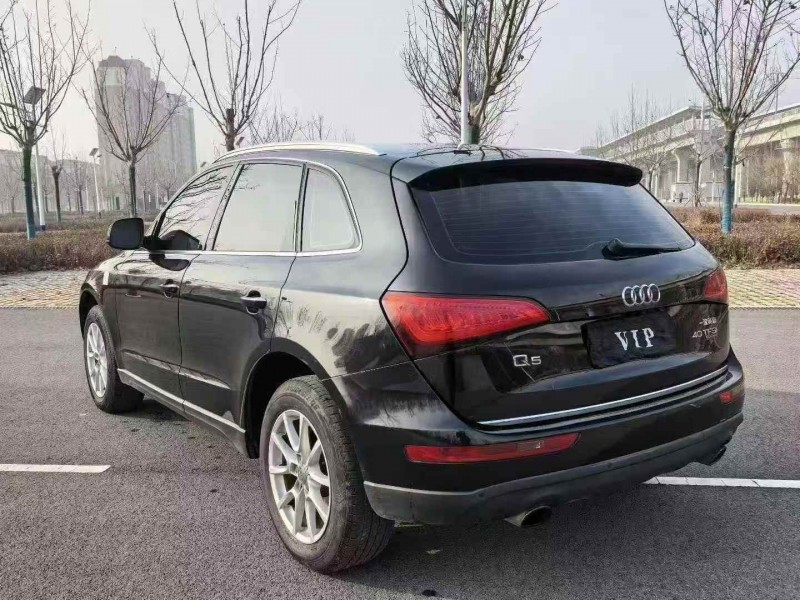 天津16年奥迪Q58