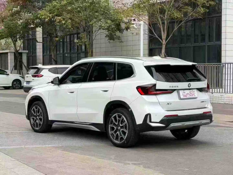 江门23年宝马X17