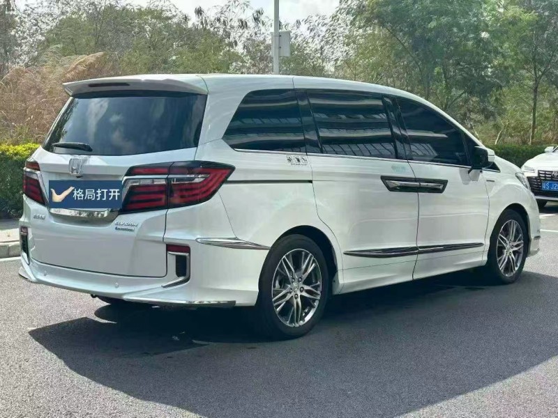 东莞20年本田艾力绅7