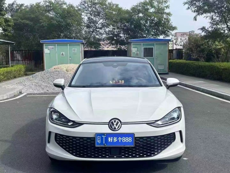 东莞22年大众凌渡1