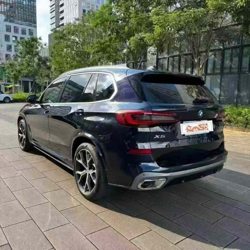 江门23年宝马X57