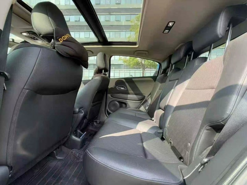 东莞22年本田缤智6