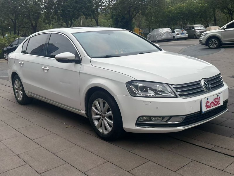 佛山13年大众迈腾2