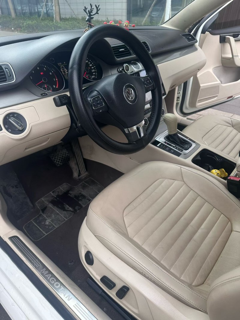 佛山13年大众迈腾4