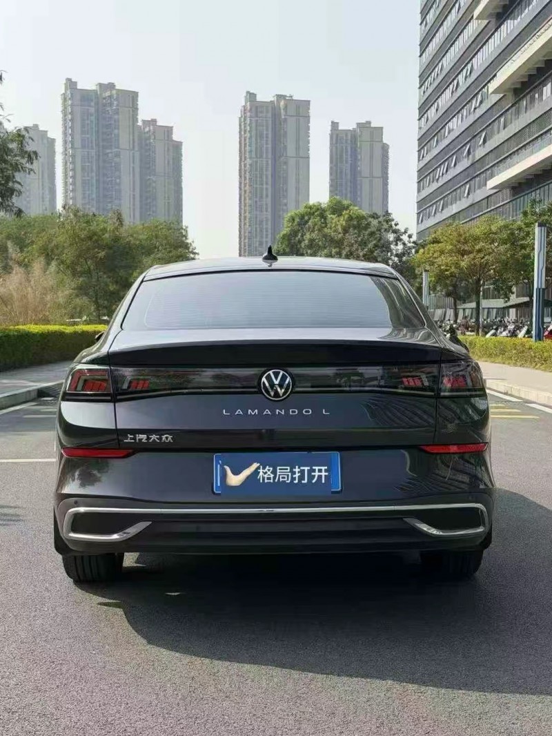 东莞25年大众凌渡9