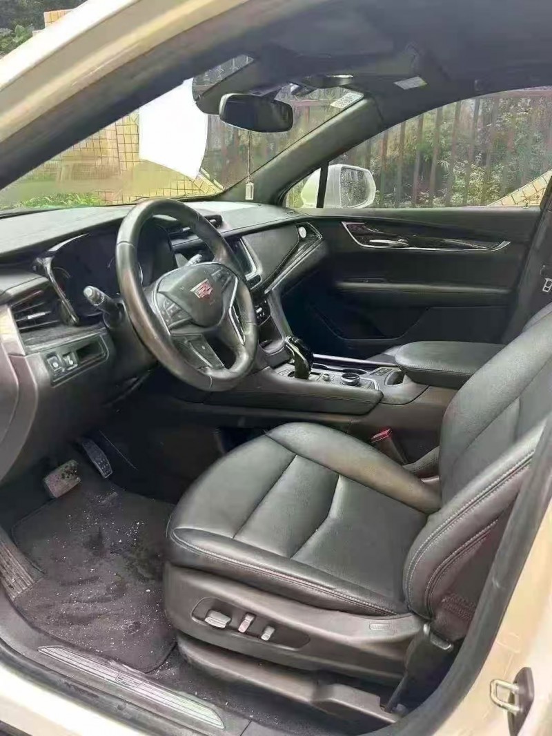 东莞21年凯迪拉克XT54