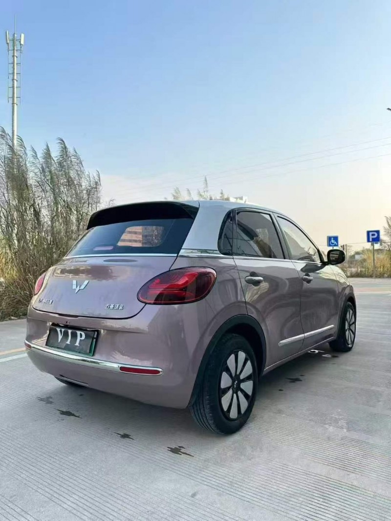 广州23年五菱汽车缤果5