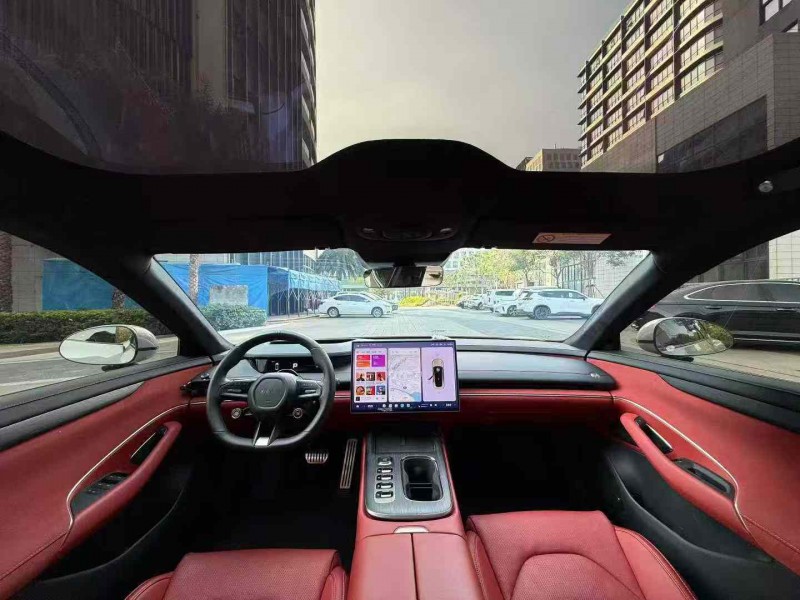 珠海24年小米SU74