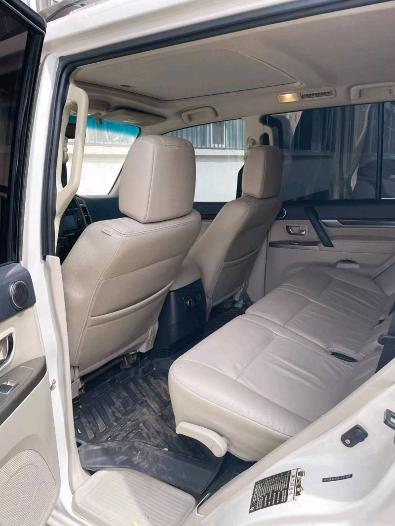 运城19年三菱帕杰罗5