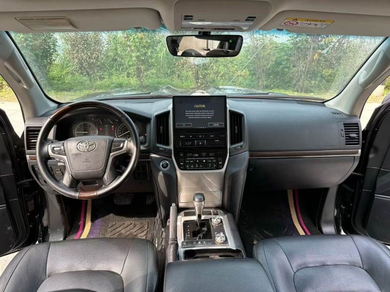 盐城19年丰田兰德酷路泽7