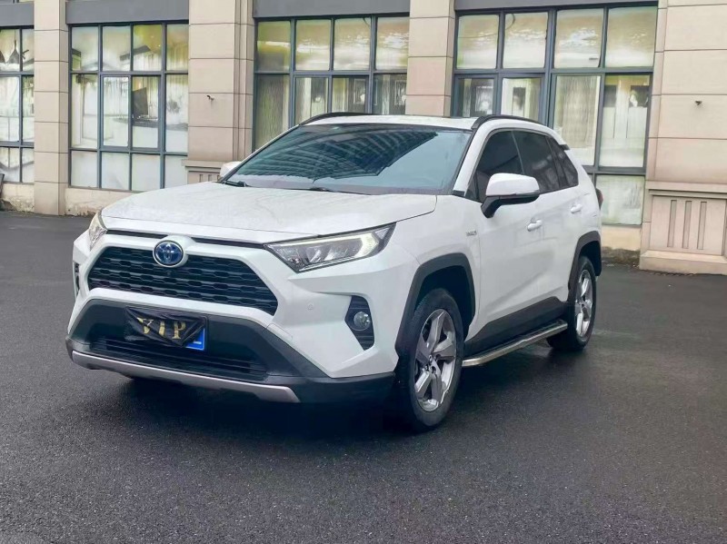 漳州22年丰田RAV4荣放3