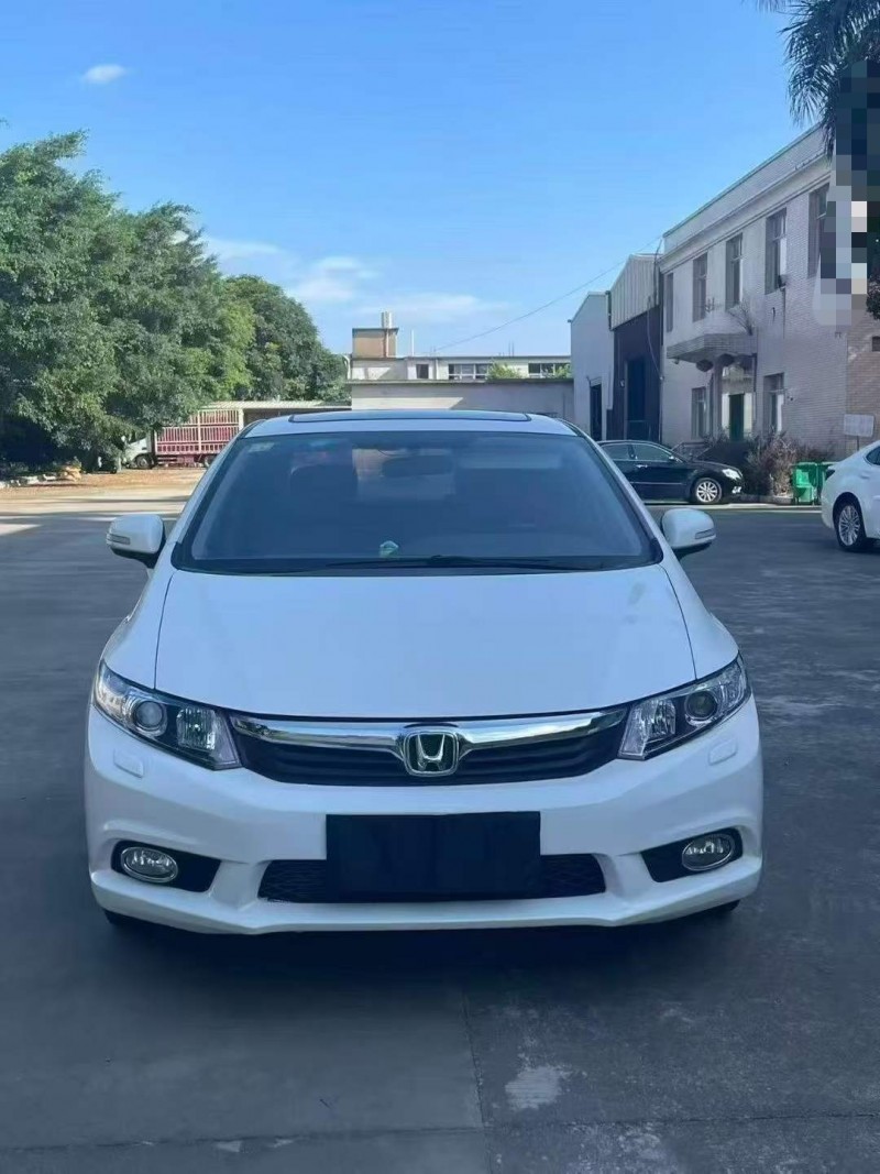 漳州13年本田思域1