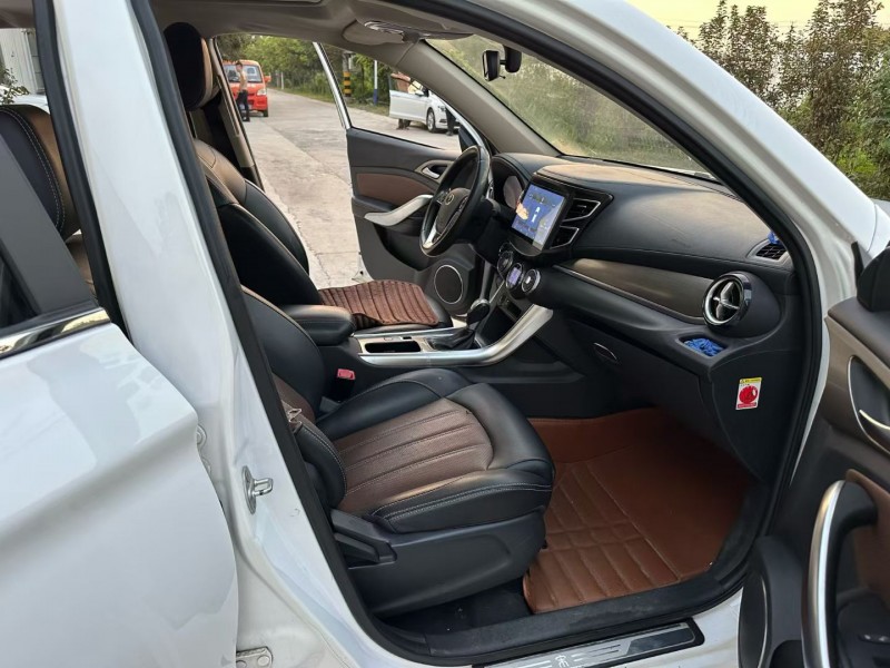 徐州17年比亚迪宋7