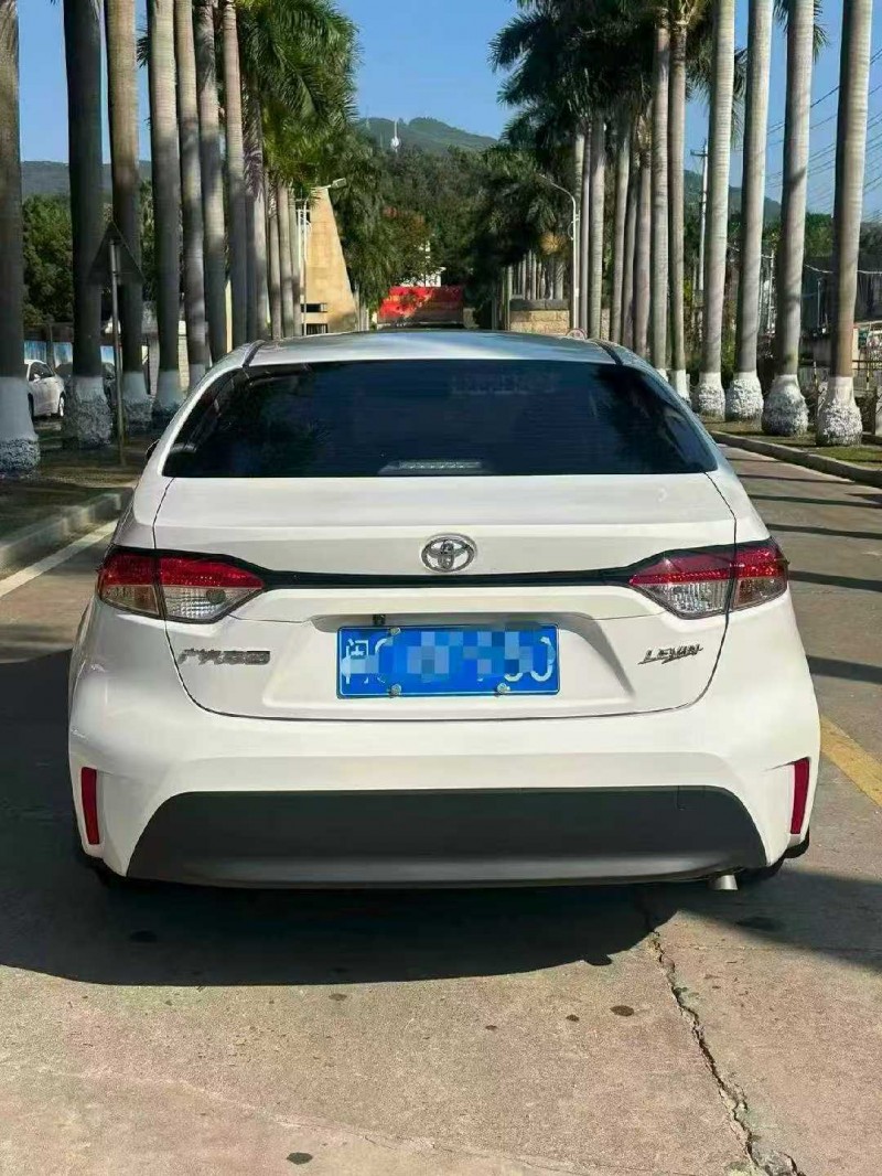 漳州23年丰田雷凌9