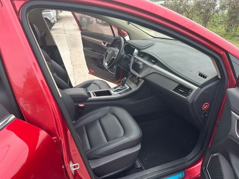 徐州18年吉利帝豪8