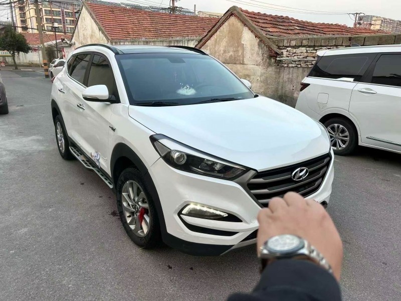 菏泽18年现代途胜3