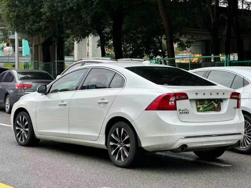 广州19年沃尔沃S60L5