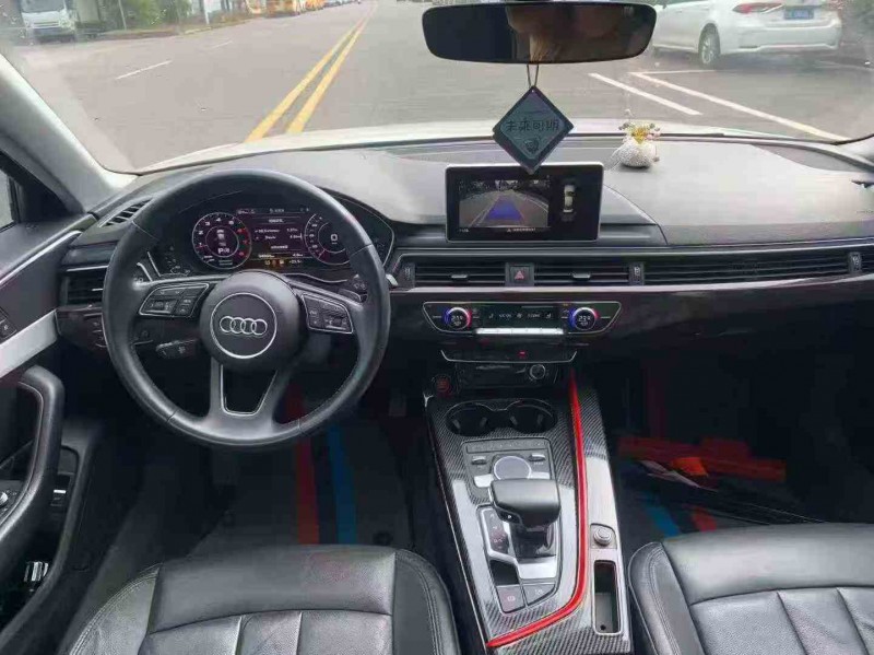 湛江19年奥迪A4L4