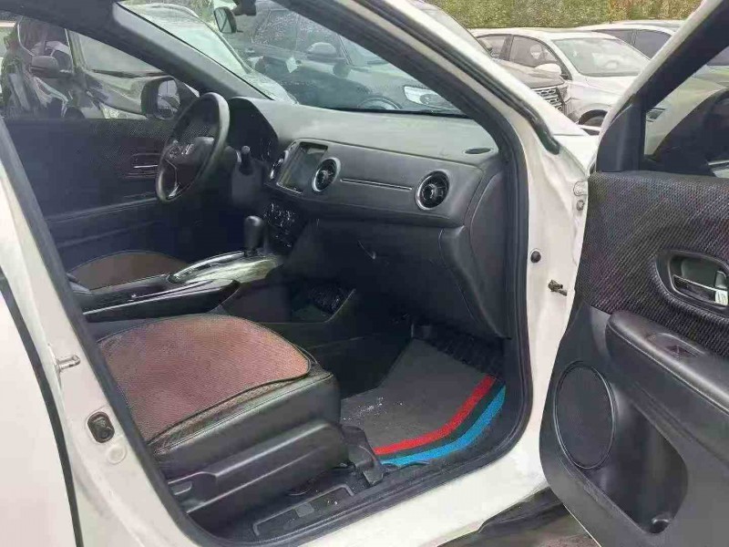 张家界19年本田XRV4