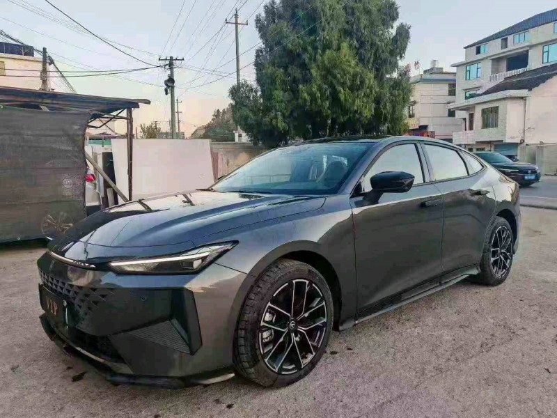 常德25年长安汽车UNI2