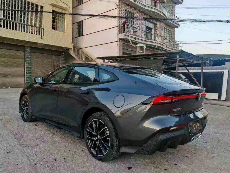 常德25年长安汽车UNI7