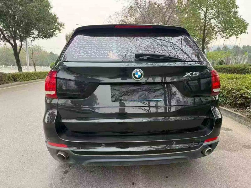 张家界17年宝马X58