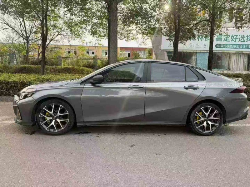 常德21年传祺影豹7