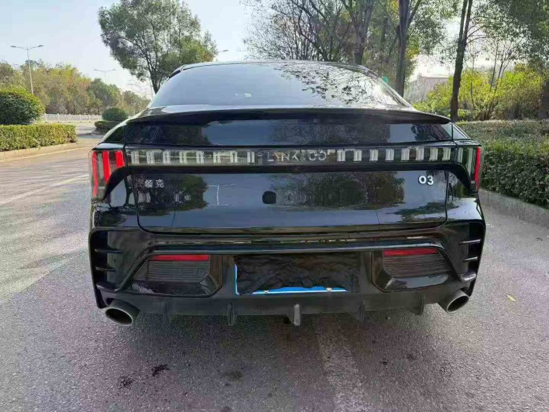 张家界25年领克037