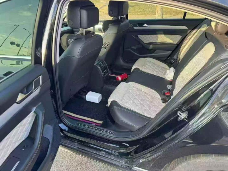 吉安24年大众迈腾4