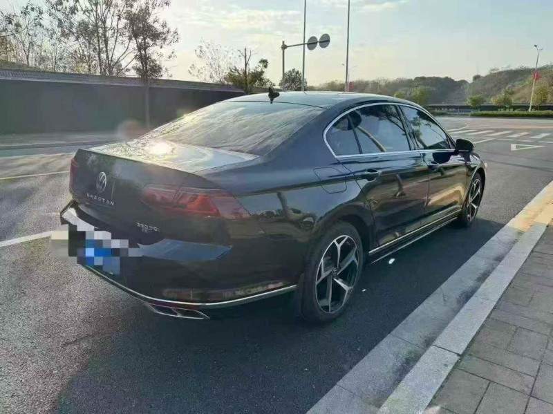 吉安24年大众迈腾8