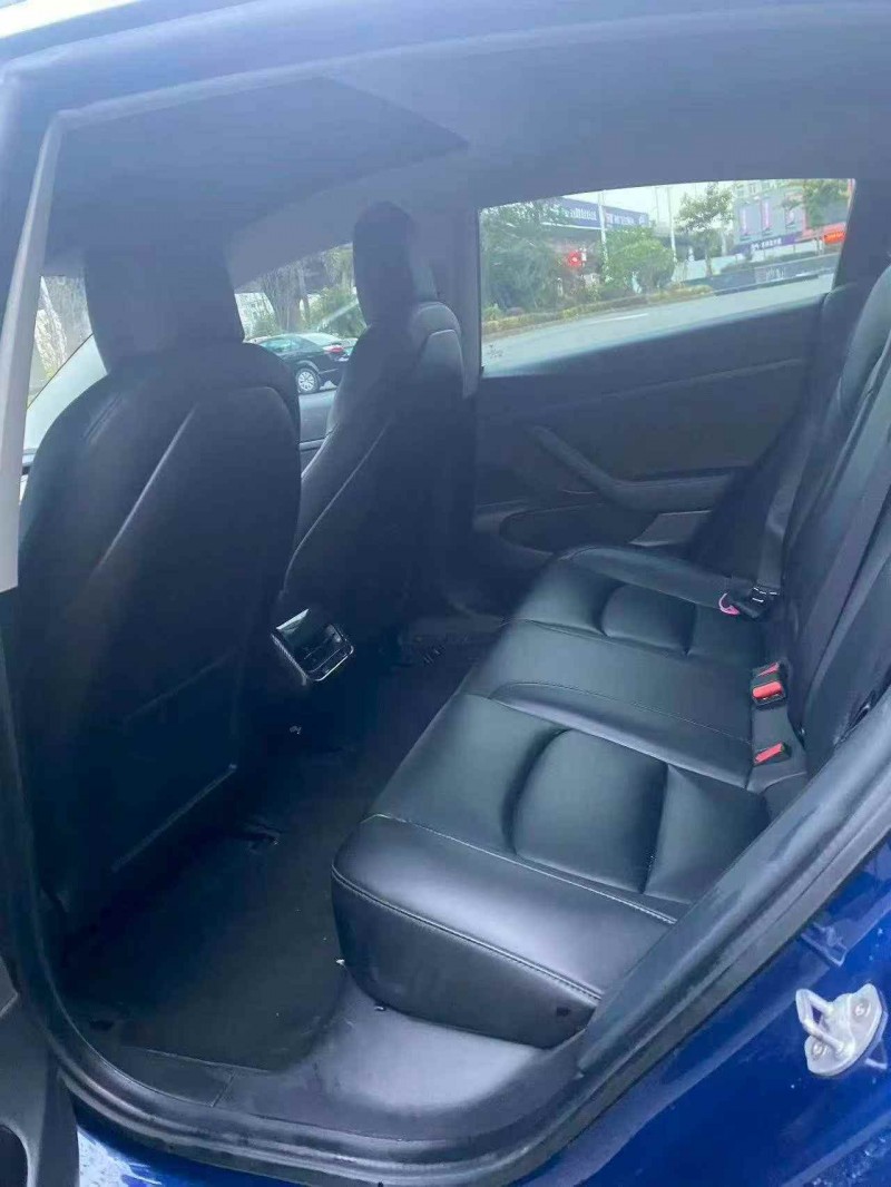 莆田20年特斯拉MODEL 35