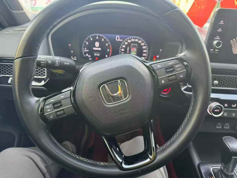 枣庄23年本田思域7