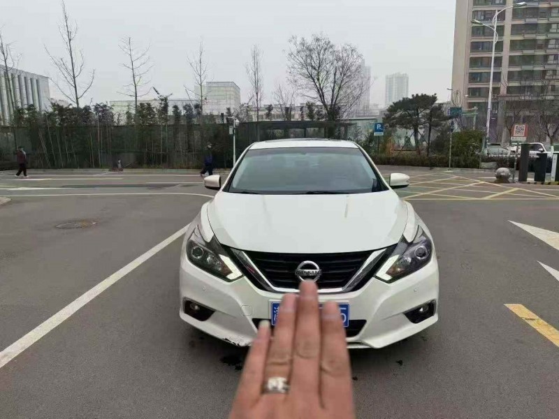 东营17年日产轩逸1