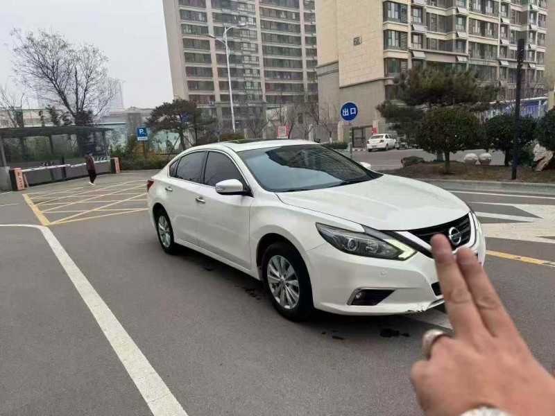 东营17年日产轩逸2