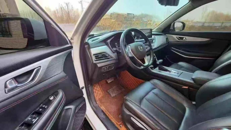 张家口19年长安汽车CS755