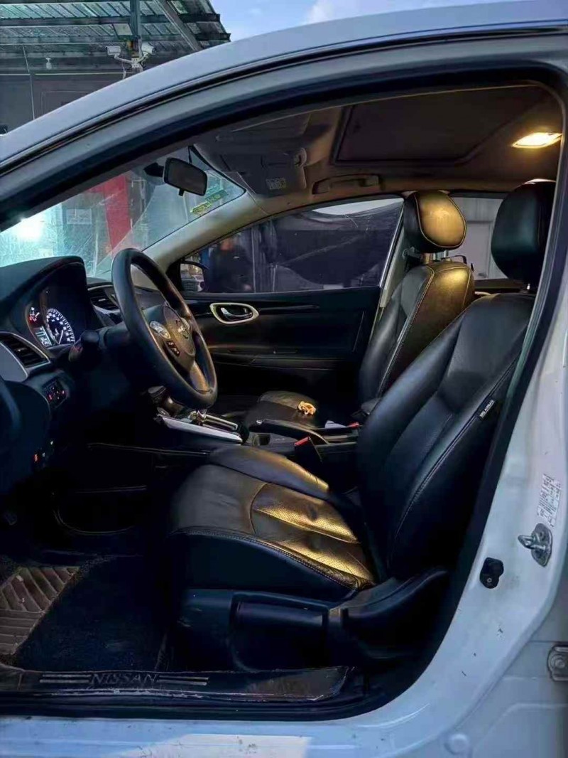 泉州17年日产轩逸4