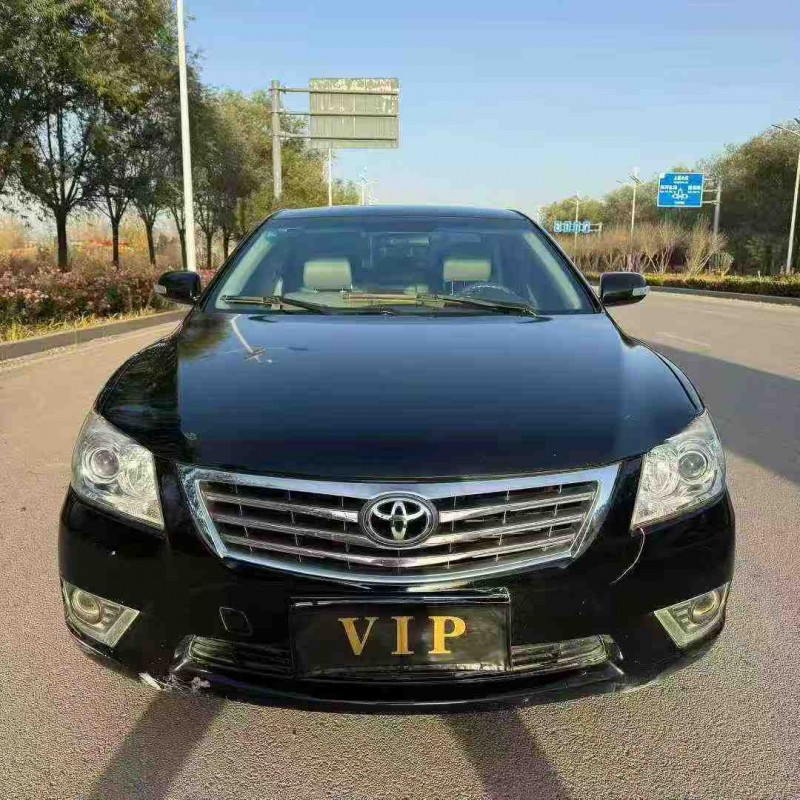 济宁13年丰田凯美瑞1