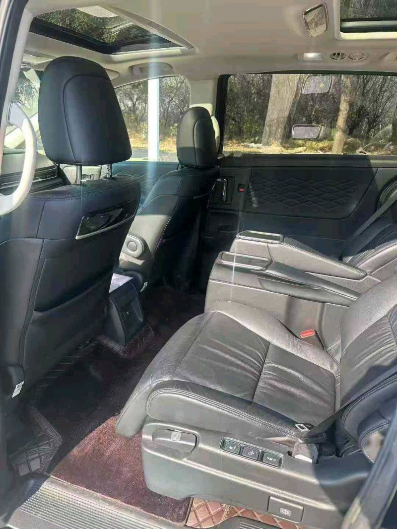 济宁22年本田艾力绅6