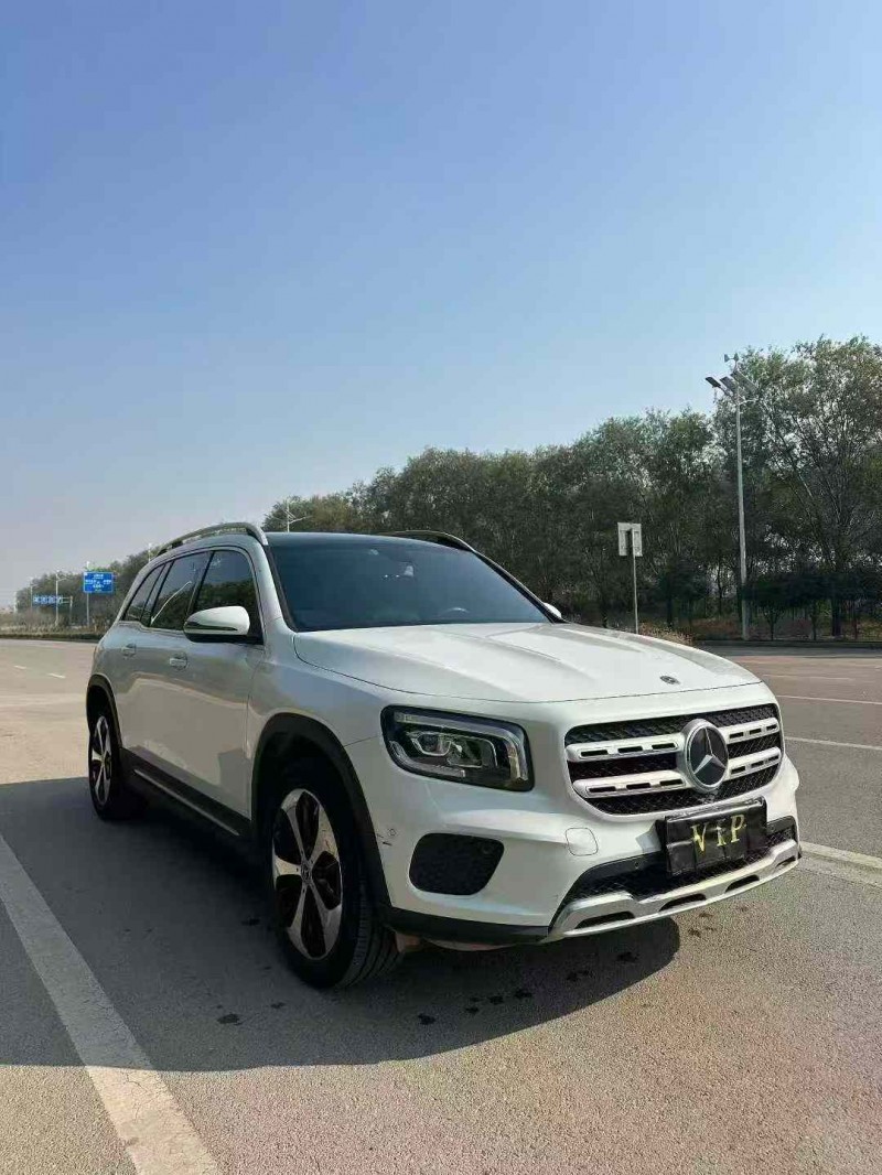 潍坊21年奔驰GLB3