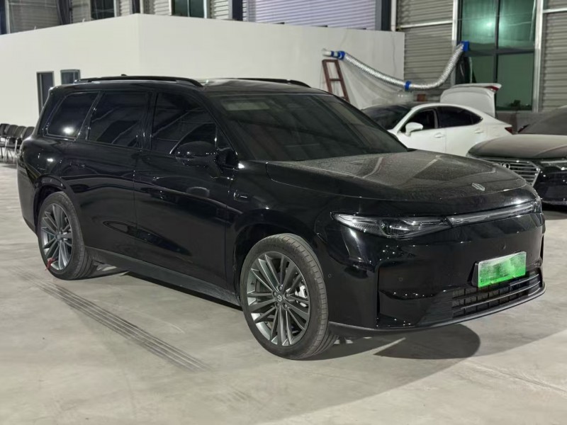 菏泽25年零跑汽车C162