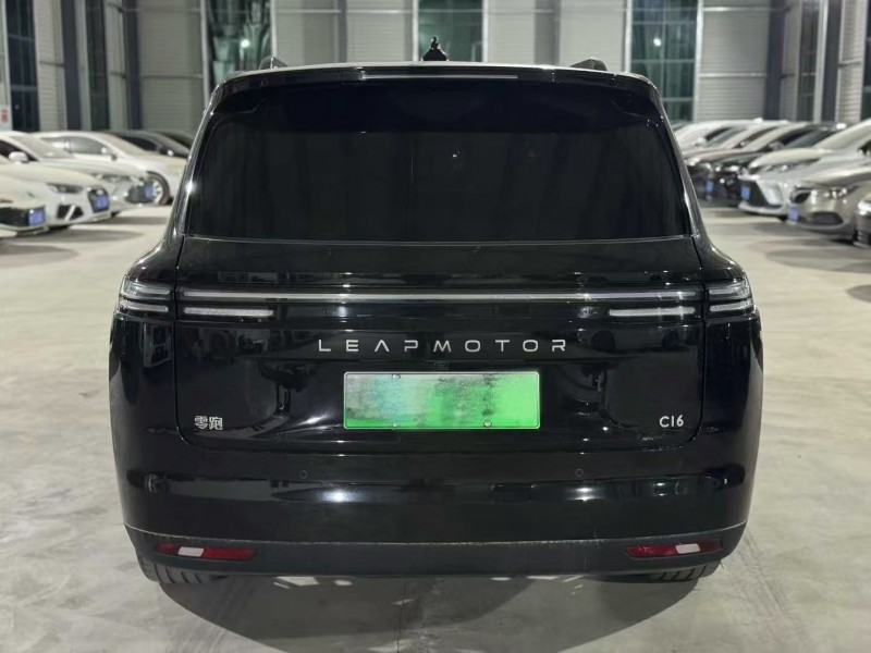 菏泽25年零跑汽车C169