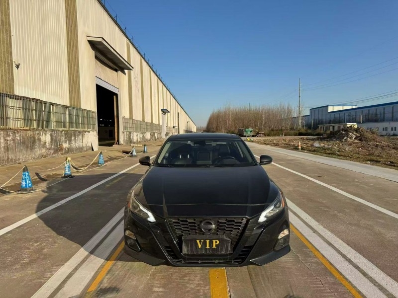 菏泽21年日产天籁1