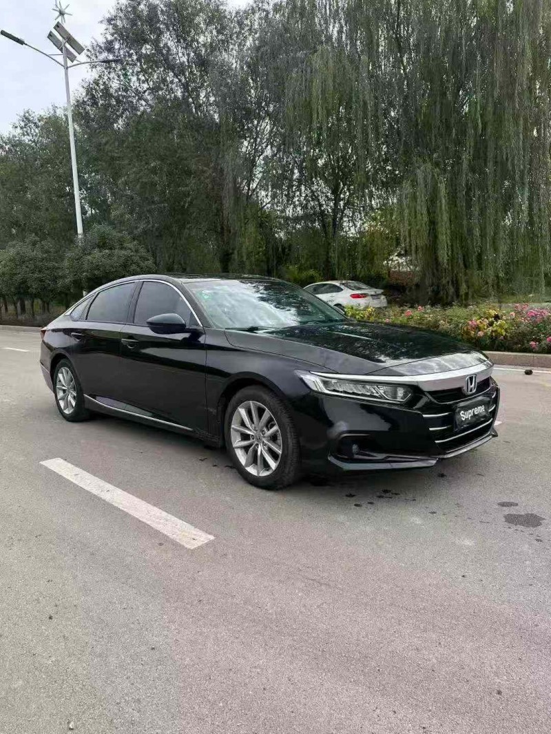 莱芜23年本田雅阁2