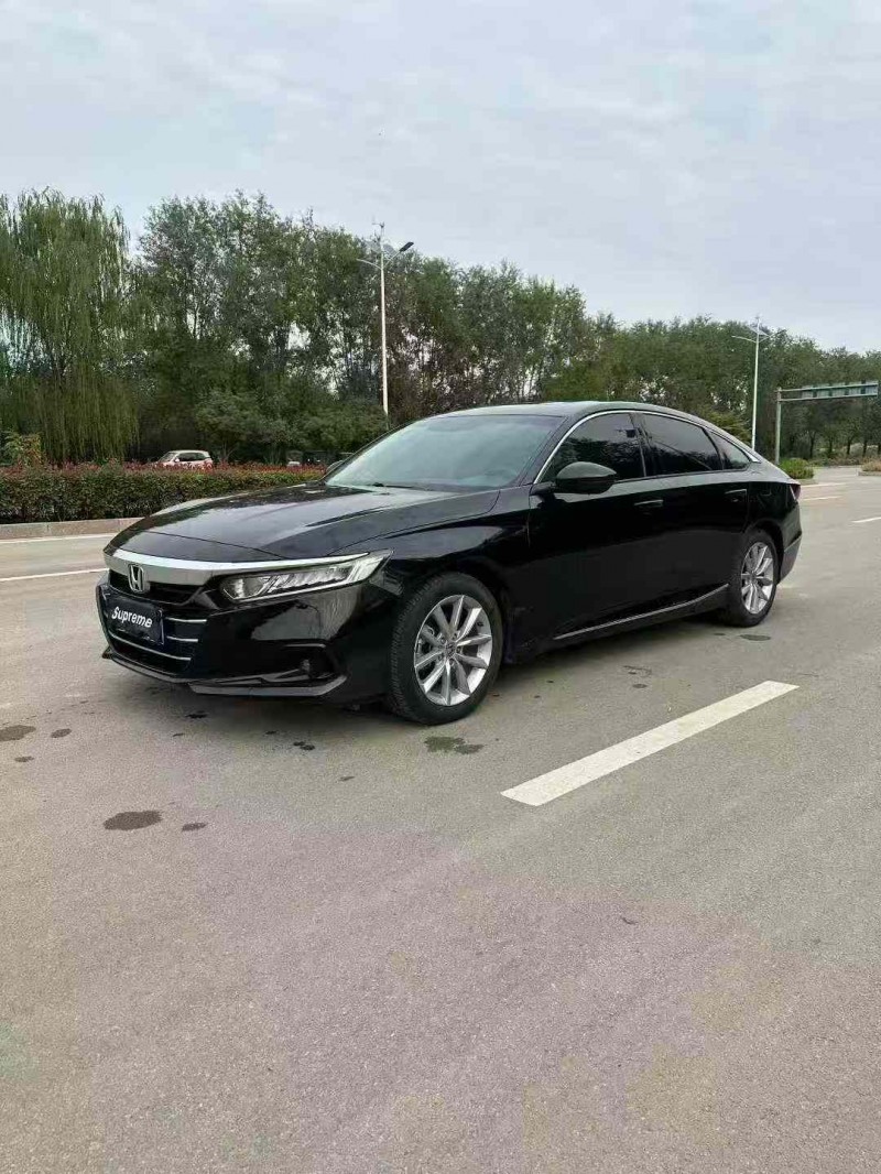 莱芜23年本田雅阁3