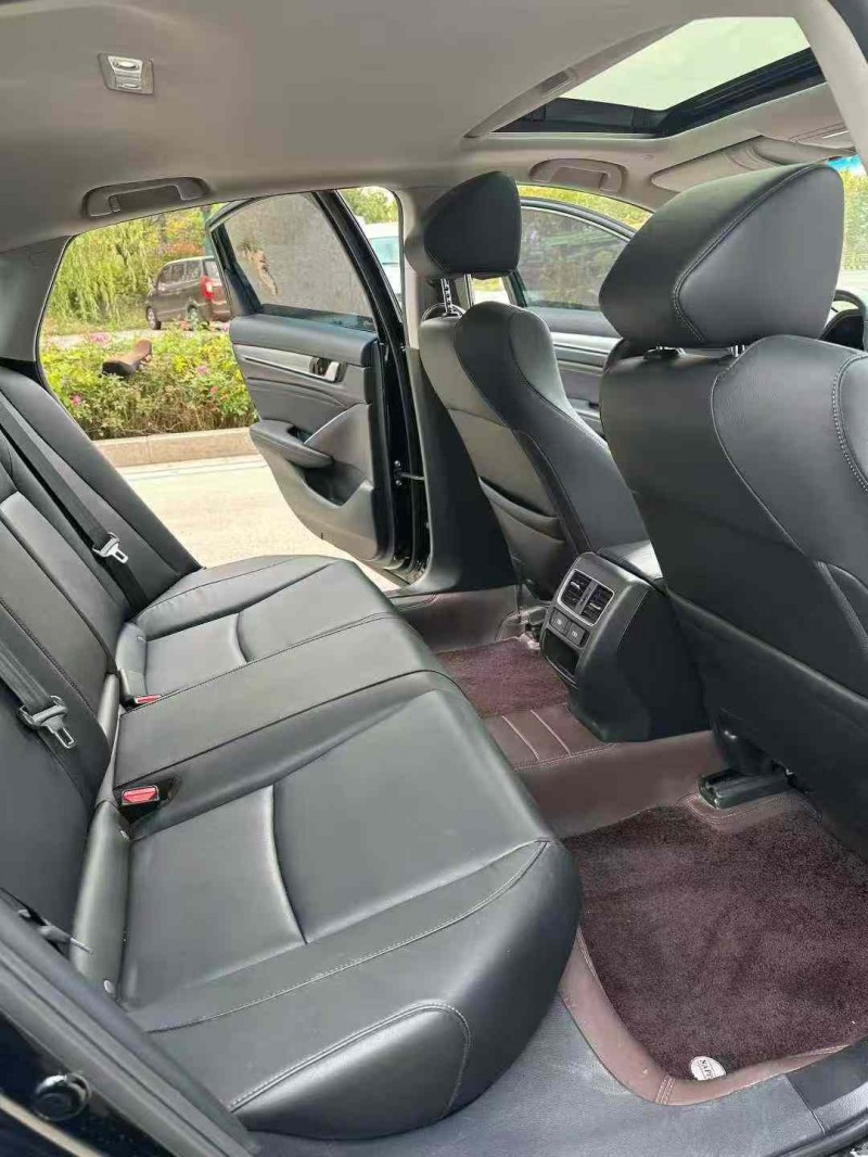 莱芜23年本田雅阁5