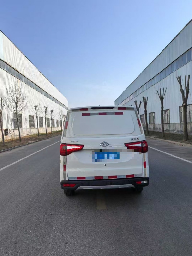 菏泽24年长安汽车欧诺8