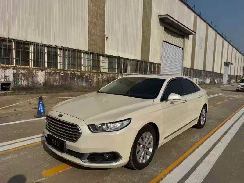 菏泽17年福特金牛座2