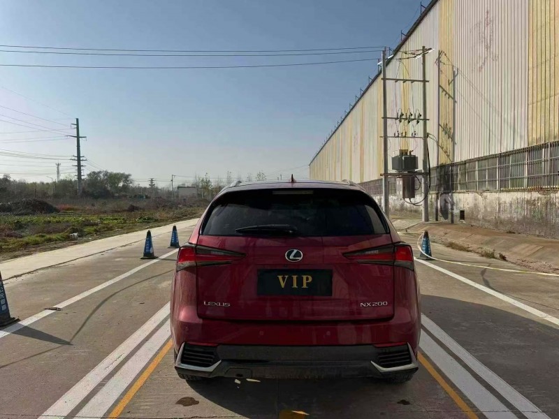 菏泽18年雷克萨斯NX8